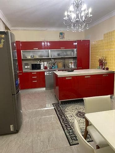 4 комнаты, Риэлтор, Без подселения, С мебелью полностью