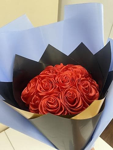 букет из ленточек: Букет из атласных роз 🌹 Не завянет, не потеряет форму и будет — 6