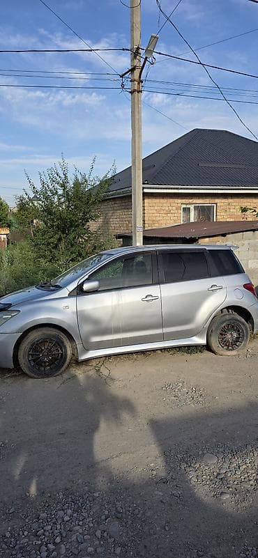 small car: Toyota Ist: 2004 г., 1.5 л, Автомат, Бензин, Хэтчбэк — 2