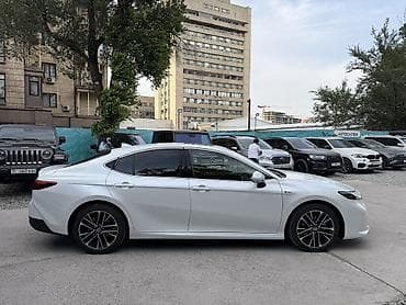 Продажа авто: Toyota Camry: 2025 г., 2.5 л, Вариатор, Гибрид, Седан — 4