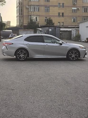 camry 5: Toyota Camry: 2020 г., 2.5 л, Автомат, Бензин, Седан — 6