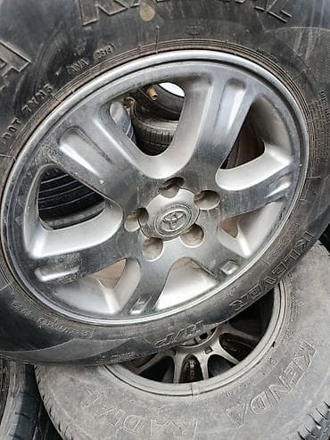 Колеса в сборе 225 / 70 / R 16, Всесезонная, Б/у, Комплект, Внедорожные (АТ/МТ), Литые, отверстий - 5