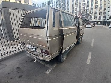 cls 55: Volkswagen Transporter: 1985 г., 1.8 л, Механика, Бензин, Фургон — 4