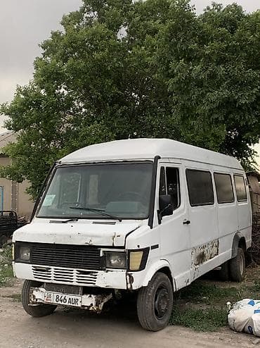 Транспорт: Mercedes-Benz Спринтер: 1995 г., 2.9 л, Механика, Дизель — 2