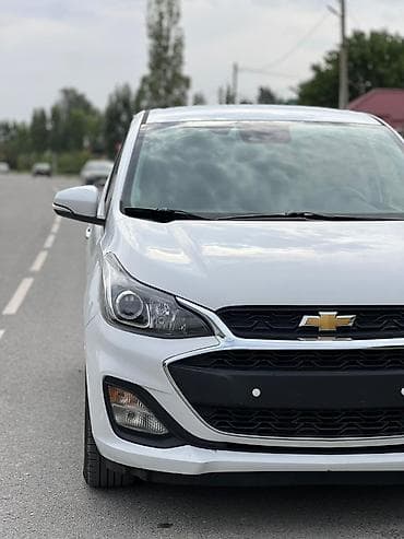 Продажа авто: Chevrolet Spark: 2019 г., 1 л, Вариатор, Бензин, Хэтчбэк — 3