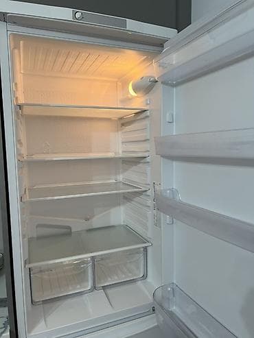 Техника и электроника: Холодильник Indesit, Б/у, Двухкамерный, De frost (капельный), 60 * 180 * 64 — 3