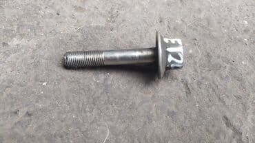 Subaru болт коленвала, Субару болт Двигатель EJ20, бензин 2л См. Фото at lalafo.kg Subaru болт коленвала, Субару болт Двигатель EJ20, бензин 2л См. Фото