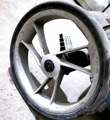 германская коляска: Продаётся прогулочная коляска (б/у) — 800 с.Только не надо хорошо — 4