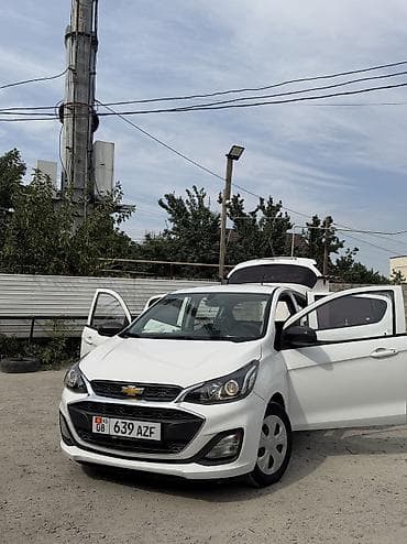 5 00 r12: Chevrolet Spark: 2018 г., 1 л, Вариатор, Бензин, Хэтчбэк — 9