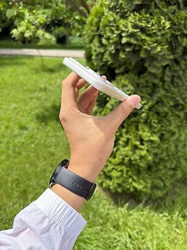 аренда айфон: IPhone 17 Pro, Новый, 256 ГБ, Серебристый, Зарядное устройство, Защитное стекло, Чехол, В рассрочку, 100 % — 5