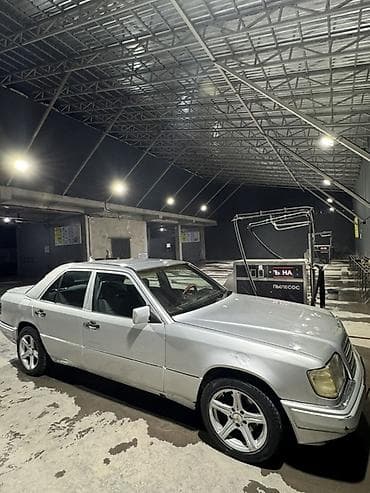 я ишу машина: Mercedes-Benz W124: 1994 г., 2.8 л, Автомат, Бензин, Седан — 1