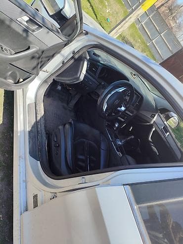 subaru forester 2004: Hyundai Sonata: 2017 г., 2 л, Автомат, Газ, Седан — 2