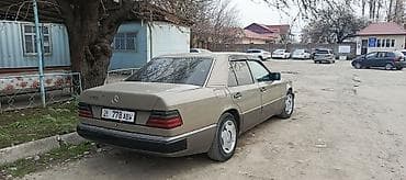 tom ford: Mercedes-Benz W124: 1992 г., 2 л, Ручные, Бензин, Седан — 3