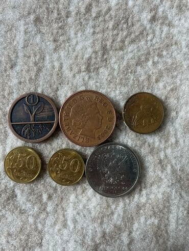 катаны меч: Набор разномастных монет для коллекции Состав на фото: - 1 пенни — 1