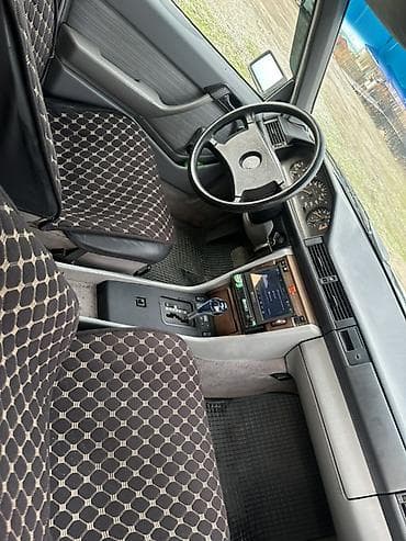 молдинг w211: Mercedes-Benz W124: 1989 г., 2.3 л, Автомат, Бензин, Седан — 9