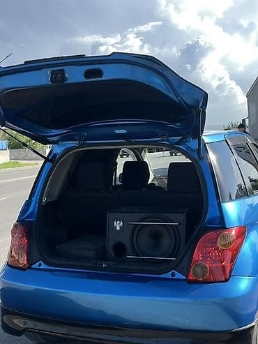 даево матиз 1: Toyota Ist: 2002 г., 1.5 л, Автомат, Бензин, Хетчбек — 8