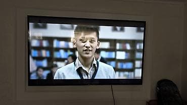 изогнутый телевизор: Ultra High Definition LED TV, Smart, HDR Основные характеристики: - — 1