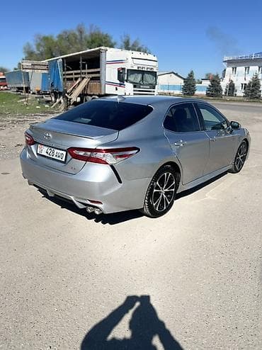 Продажа авто: Toyota Camry: 2019 г., 2.5 л, Автомат, Бензин, Седан — 5