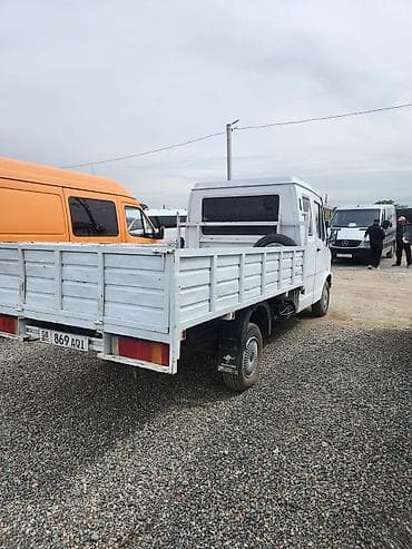 каробка мтз: Грузовик, Mercedes-Benz, Дубль, Б/у — 3