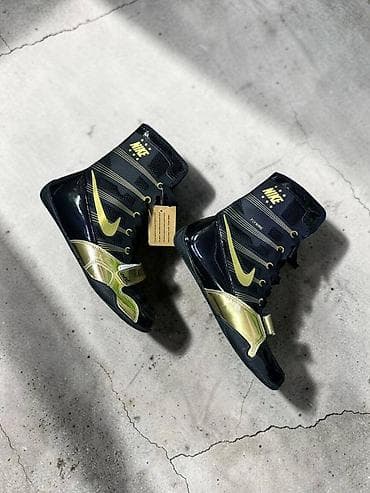 ботин: Мужские кроссовки, 37.5, Nike, Новый, цвет - Синий — 2