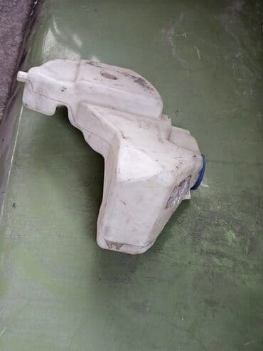 двигател на спринтер: Бачок Mercedes-Benz 2002 г., Б/у, Оригинал, Германия — 6