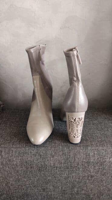 брендовый обувь: 1) Макасы черные кожаные размер 39 ( отл.сост.) б/устелька — 6