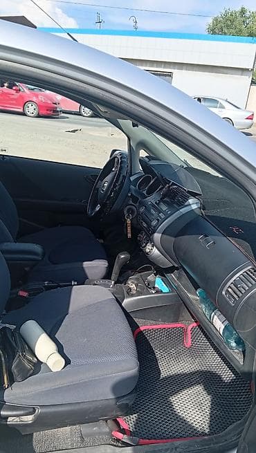 jak авто: Honda Jazz: 2003 г., 1.4 л, Вариатор, Бензин — 6