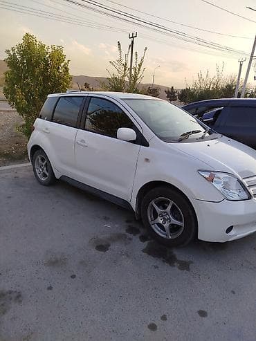 Продажа авто: Toyota Ist: 2003 г., 1.3 л, Автомат, Бензин, Хэтчбэк — 2
