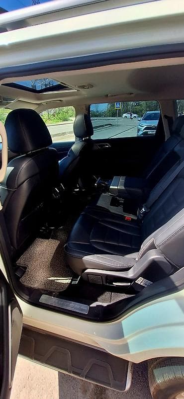 lc 300: Ssangyong Rexton: 2019 г., Внедорожник — 9