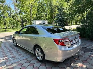 Toyota Camry: 2014 г., 2.5 л, Автомат, Бензин, Седан