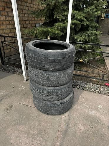 235-50 р18 
Парные состояние среднее ! 
Ценна за комплект 5000