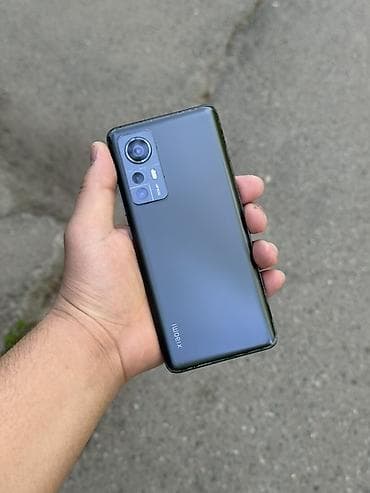 Уюлдук телефондор жана аксессуарлар: Xiaomi, 12, Колдонулган, 256 ГБ, түсү - Кара, 2 SIM — 2