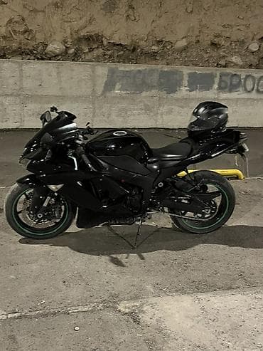 outback xt: Спортивный мотоцикл Kawasaki Ninja ZX-6R . Черный матовый/глянцевый — 3