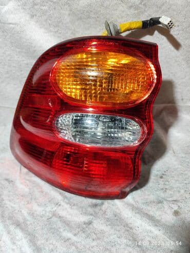 запчасти на тойота сурф в бишкеке: Комплект стоп-сигналов Toyota Б/у, Оригинал — 3