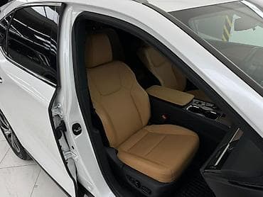 leksus rx: Lexus RX: 2023 г., 2.5 л, Автомат, Гибрид, Кроссовер — 9