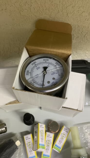 империя пиццы аламедин 1: Манометры аналоговые с круглым циферблатом на насосы высокого давления — 1