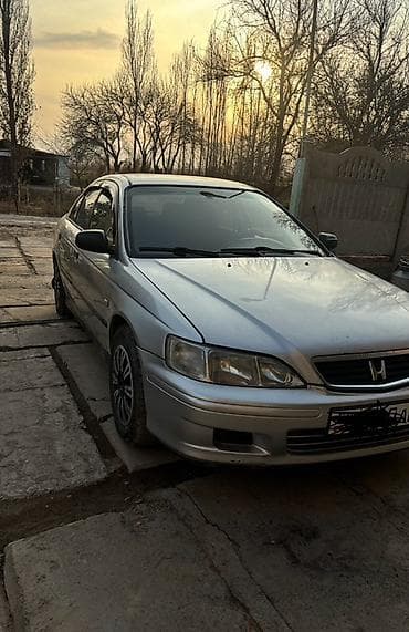 r16 4: Honda Accord: 2000 г., 1.8 л, Механика, Бензин, Седан — 1