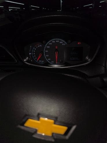 golf variant: Chevrolet Spark: 2019 г., 1 л, Автомат, Бензин, Хэтчбэк — 4