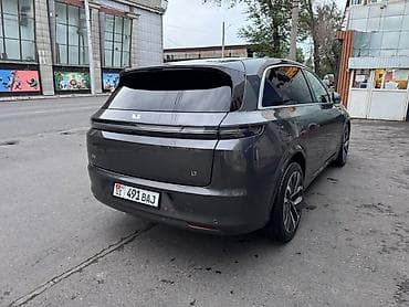 зил длинномер: Lixiang L7: 2023 г., 1.5 л, Робот, Электромобиль, Кроссовер — 1