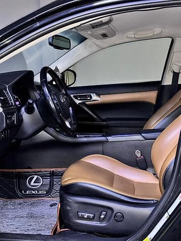 Lexus: Lexus CT: 2017 г., 1.8 л, Гибрид, Хэтчбэк — 8