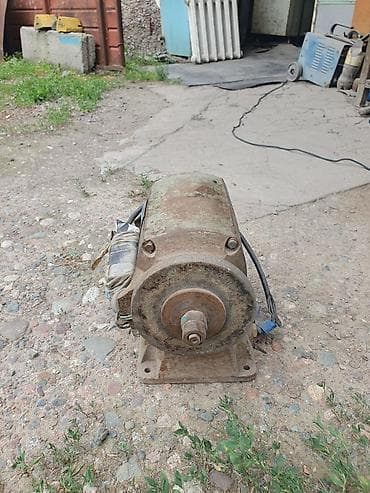 380: ПРОДАЕТСЯ. Производственный точильный станок, работает 380/220w — 3