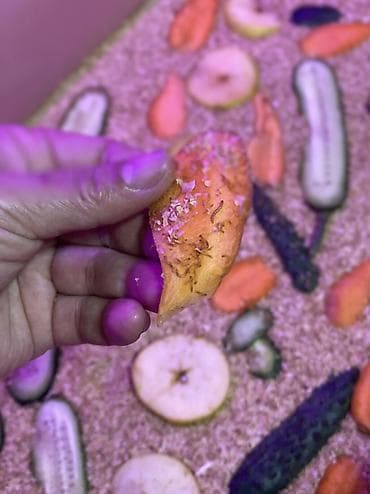 авган кой: Живой корм — мучной червь Описание: - Крупный активный червь — 7