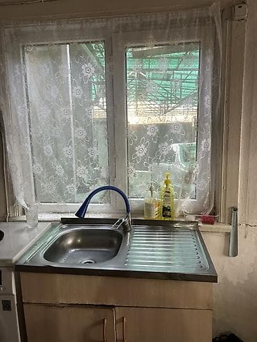 Продажа домов: Продается дом в Маевке. Хороший участок, есть новый фундамент на 120 — 3