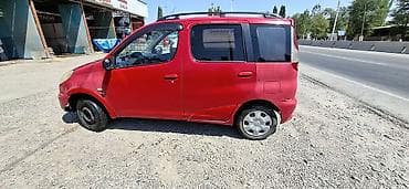 мини вен бензин газ обмен вариант: Toyota Funcargo: 2000 г., Бензин, Минивэн — 1