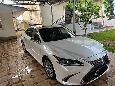 leksus gs 300: Lexus ES: 2019 г., 2.5 л, Автомат, Гибрид, Седан — 4