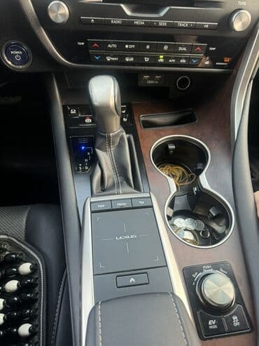стеклоподъемник: Lexus RX: 2020 г., 3.5 л, Автомат, Гибрид, Кроссовер — 3