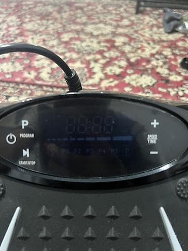 Спортивные сумки: Виброплатформа для дома с эспандерами - Компактная электрическая — 2