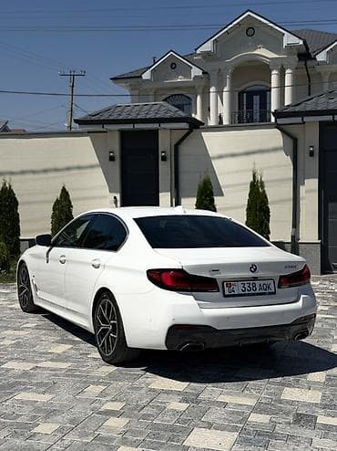 BMW 530: 2021 г., 2 л, Автомат, Бензин, Седан — 3