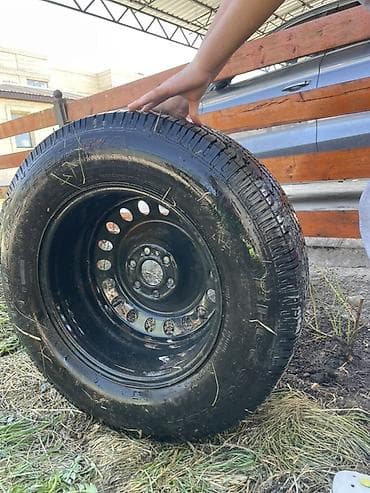 Шины и диски: Колеса в сборе 235 / 75 / R 15, Всесезонная, Запаска, Внедорожные (АТ/МТ), Железные — 2