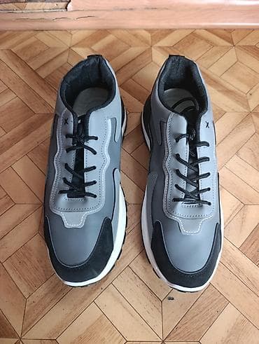nike react: Продаю Кроссовки мужские повседневные. Полностью новые ! Заказывали — 2